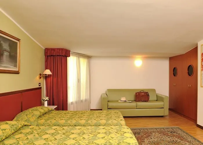 奥林匹亚酒店 伊莫拉